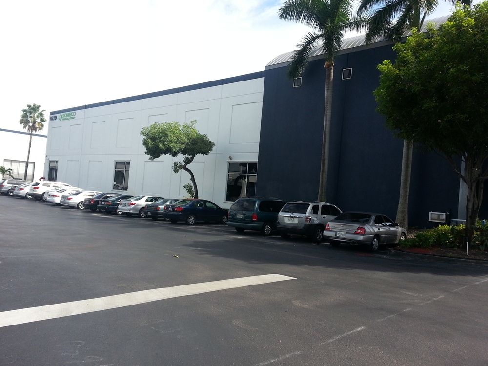 Palmetto Expressway Frontage Office/Industrial For Sale: 7630 NW 25th St Ste 1, Miami, FL 33122